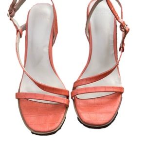 Halston Heritage Block Heel Sandals Size 8 Orange reptile print